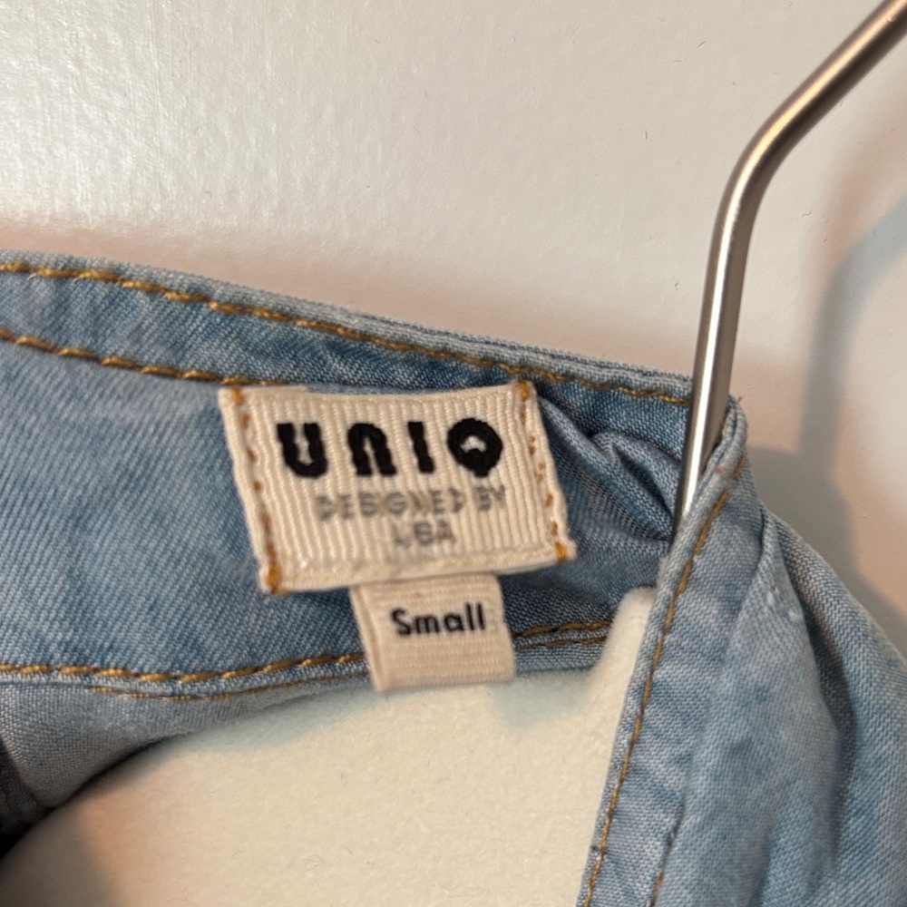 UNIQLO Light Blue Denim Top with Contrast Stitching - Small - Picture 2 of 4